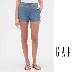 Gap 3” Shorts in Chambray